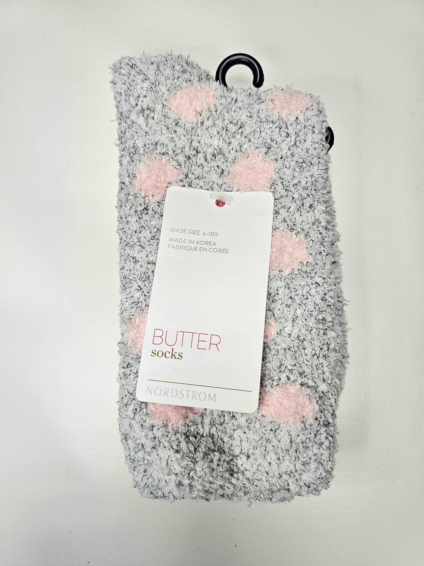 Women’s Cozy Lounge Socks - Gray with Pink Dots